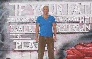 PlusFit enthüllt: Die Vorteile des funktionellen Trainings – Ein Interview mit Inhaber Chris Petz